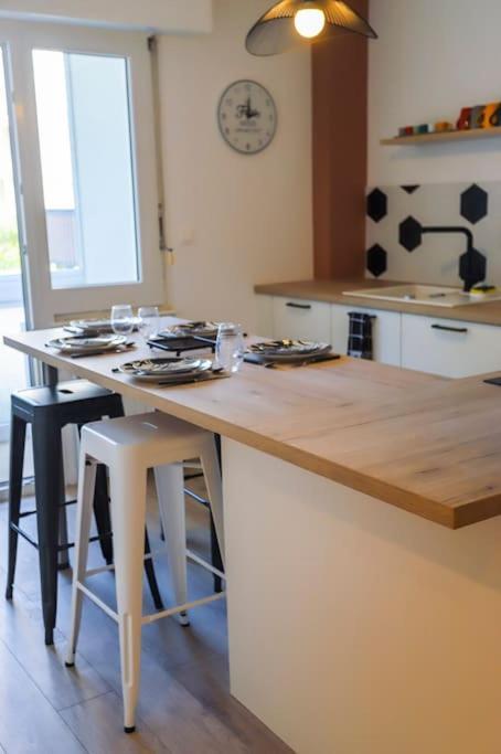 Apartamento Annecy A 2 Pas Du Lac Ste Bernadette Exterior foto